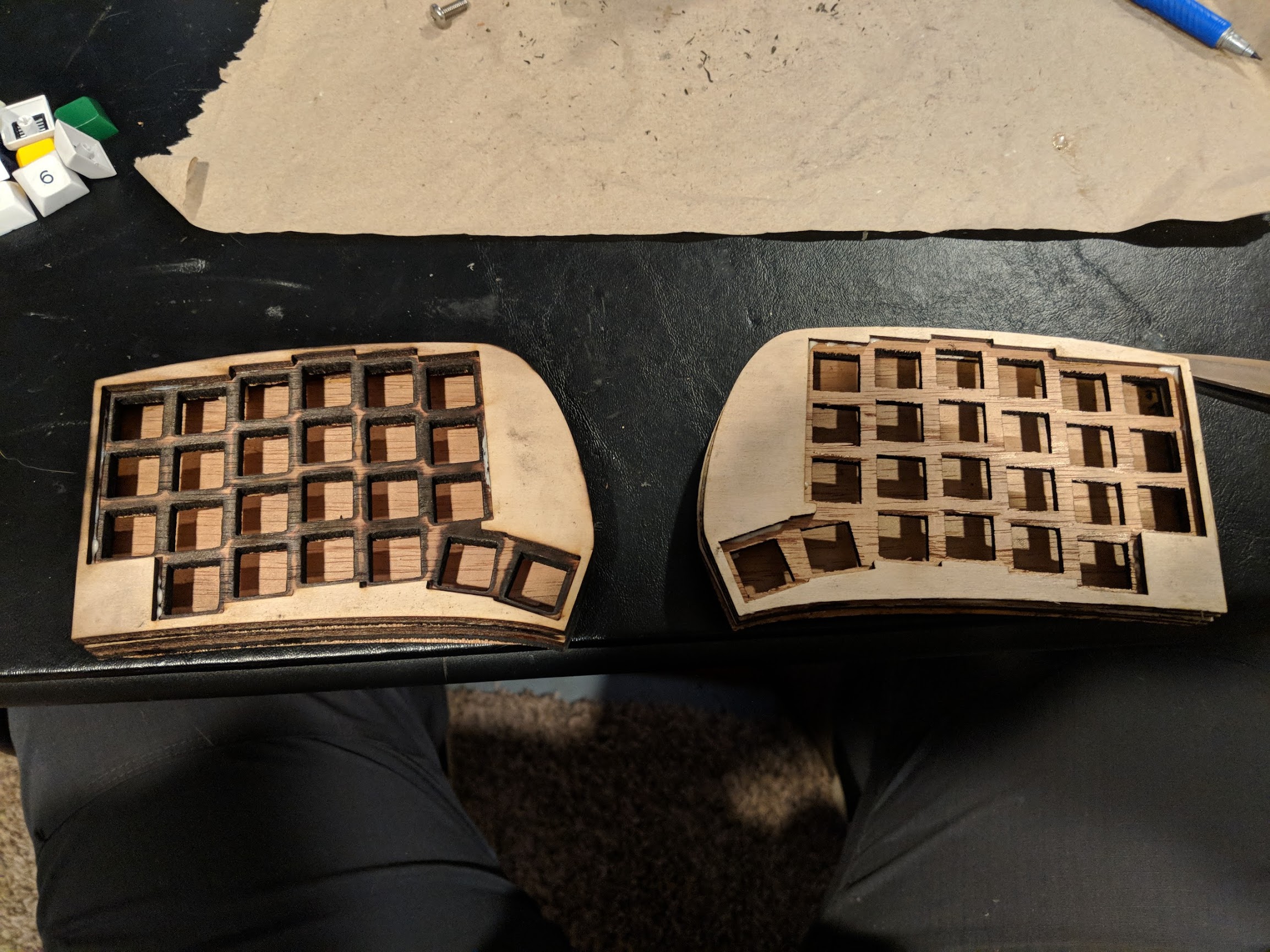Split keyboard made of wood without any switches in it